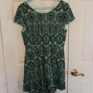 teal dress with black lace